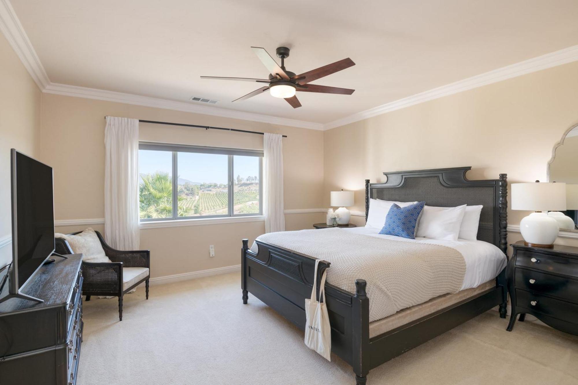 Grand Contento By Avantstay Extraordinary Estate W Pool Hot Tub Movie Room Τεμέκουλα
 Εξωτερικό φωτογραφία