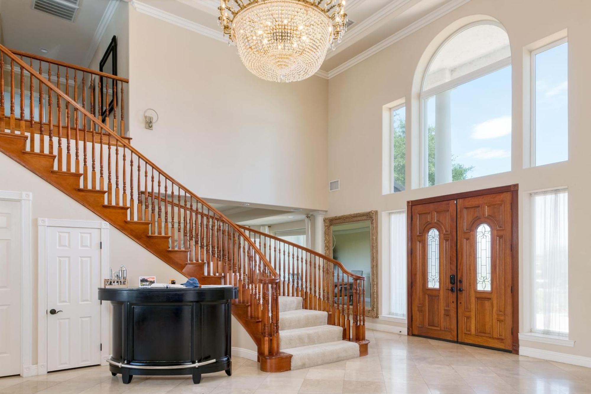 Grand Contento By Avantstay Extraordinary Estate W Pool Hot Tub Movie Room Τεμέκουλα
 Εξωτερικό φωτογραφία